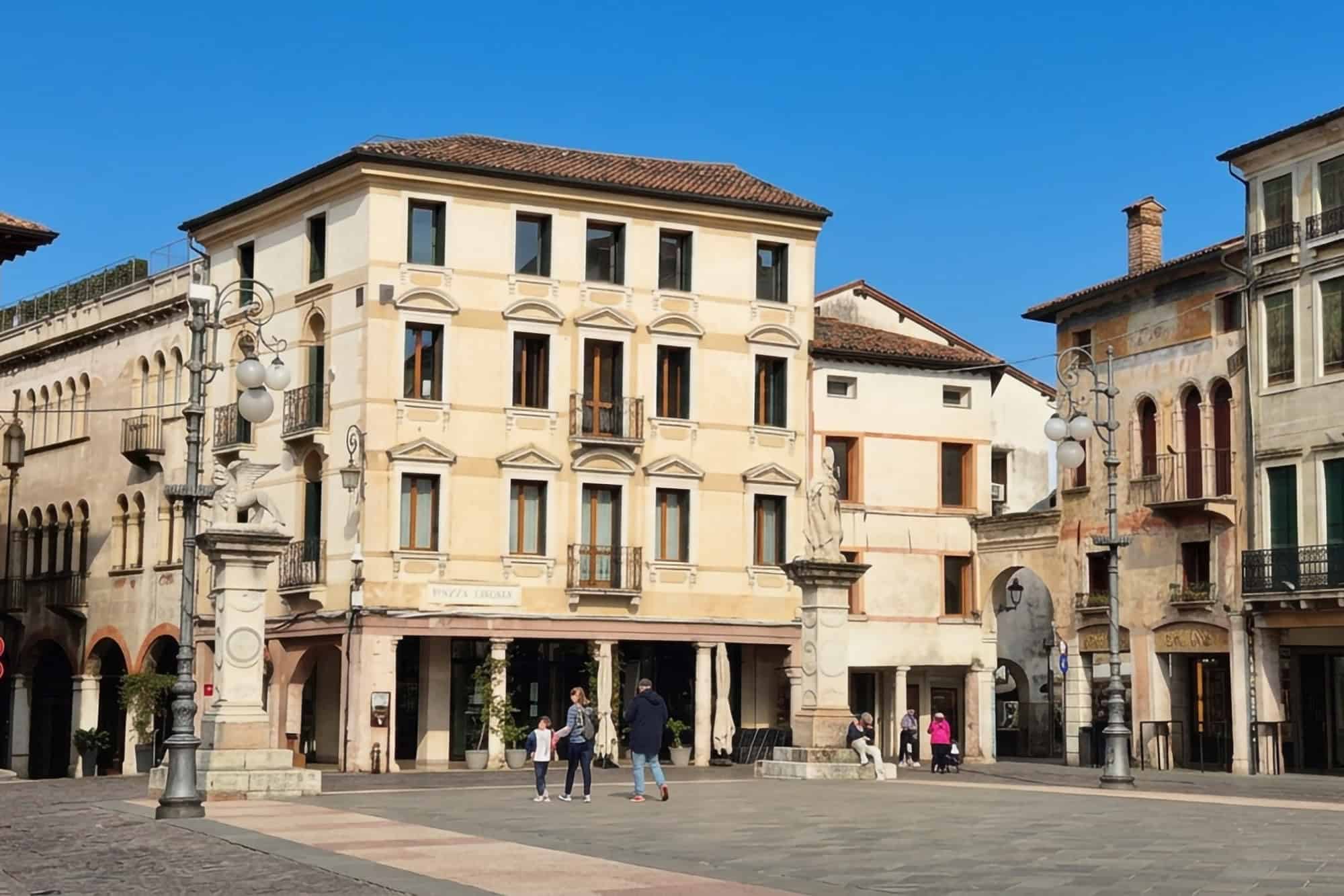 Asolo Day Trip from Treviso, ZARA NOVE