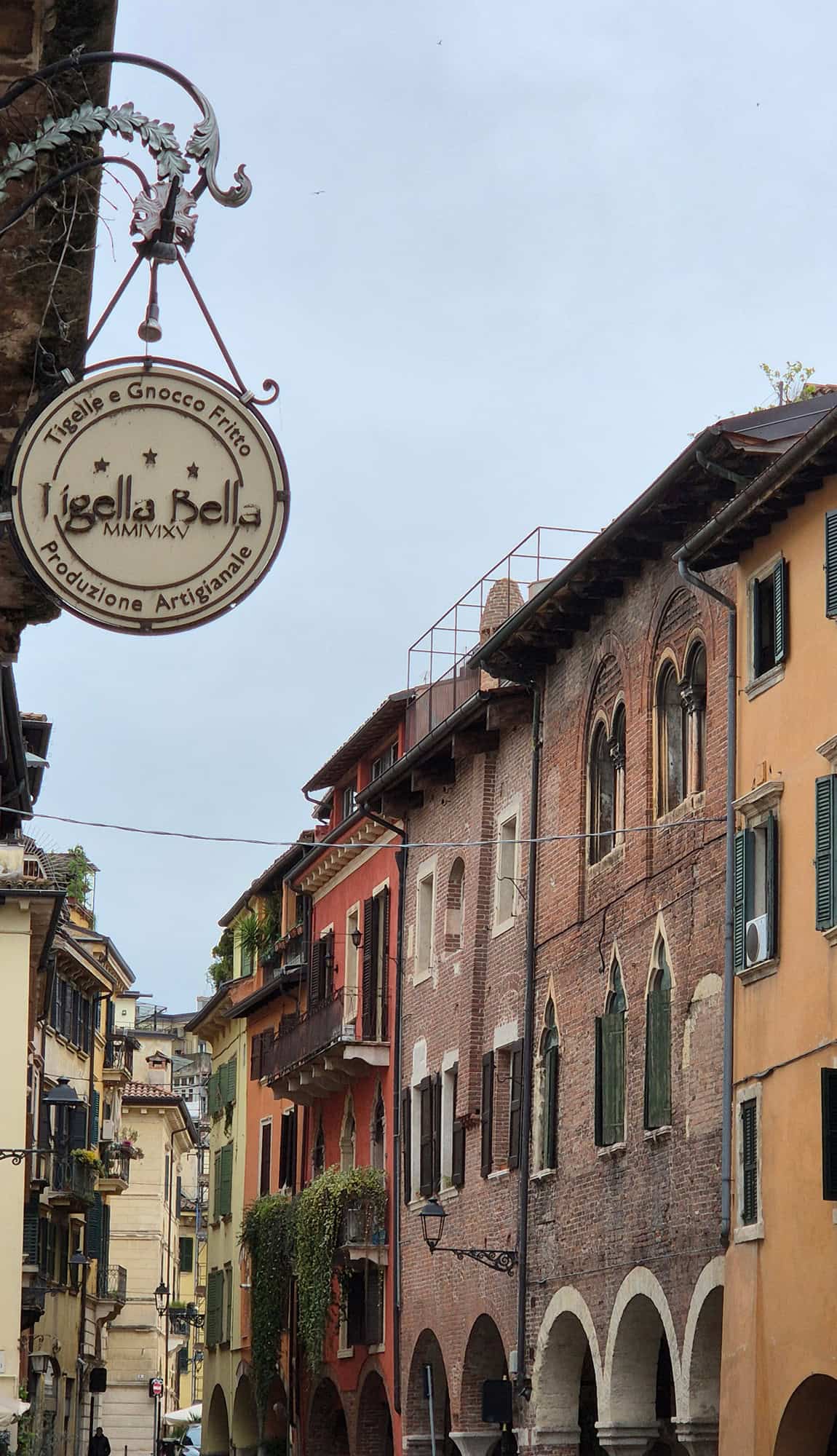Verona Day Trip from Treviso, ZARA NOVE